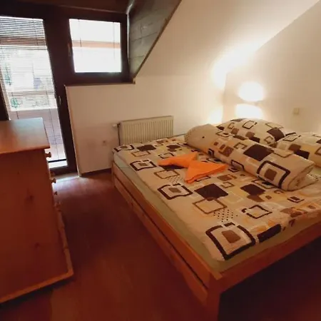 Krivan - Bez Kontaktu S Ubytovatelom 