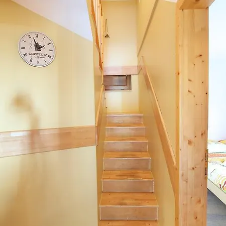 Krivan - Bez Kontaktu S Ubytovatelom 