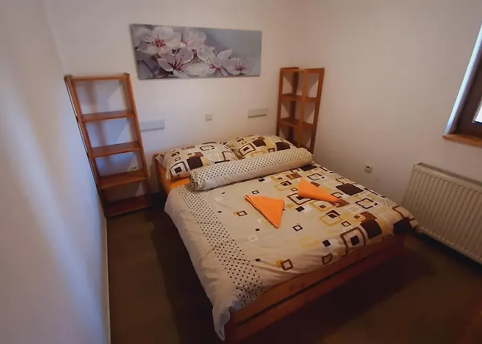 Krivan - Bez Kontaktu S Ubytovatelom 